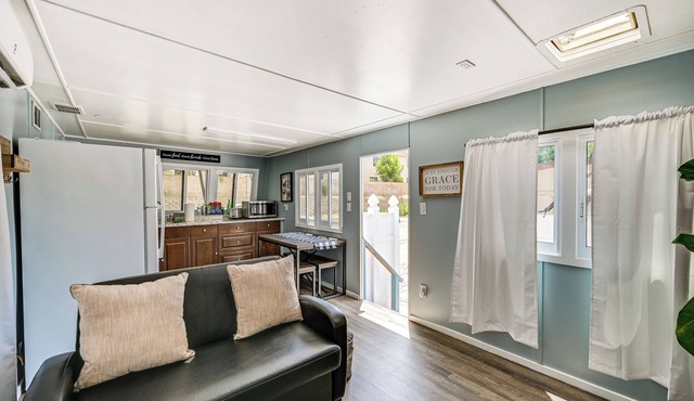 Low-Key Poway Home ~ 20 Mi to La Jolla & San Diego in Poway