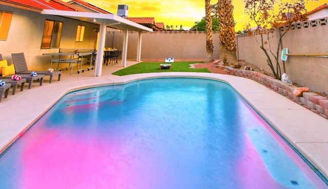 Luxury 4BR Retreat with Pool, Arcade, and Games