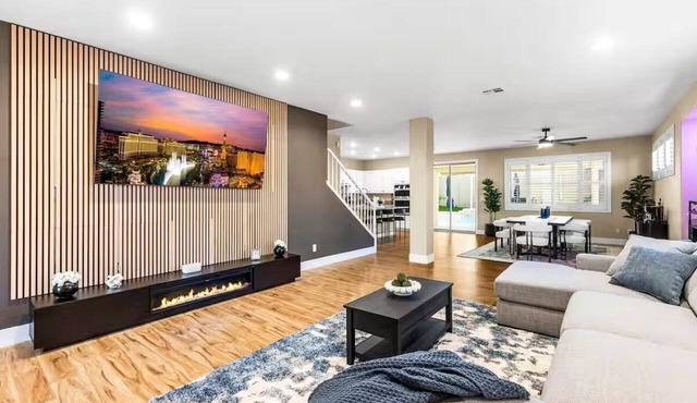 Luxury Henderson Pool Retreat Heated Pool Near Las Vegas Strip