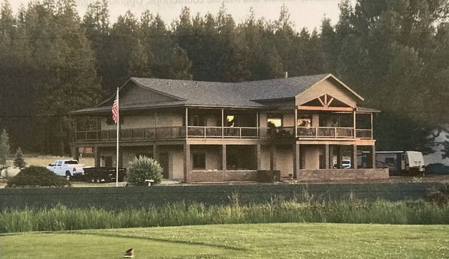 Luxury - Million Dollar Views of Golf Course and Forest