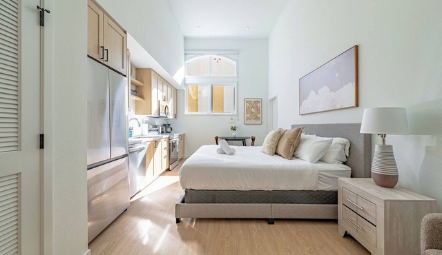 Luxury Montclair Studio｜Pool & Spa｜Secure & Stylish in Montclair
