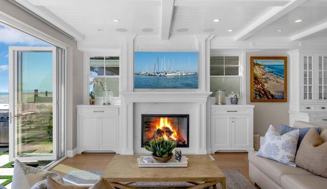 Luxury Newport Beach House with Rooftop Sunset Deck Hot Tub and Game Room