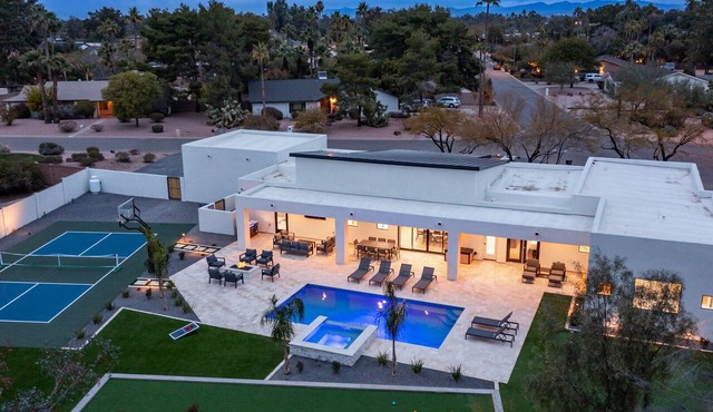 Luxury|Resort Yard|Spacious|Gym in Scottsdale