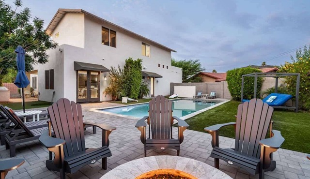 Luxury Scottsdale Gem - Steps from Old Town