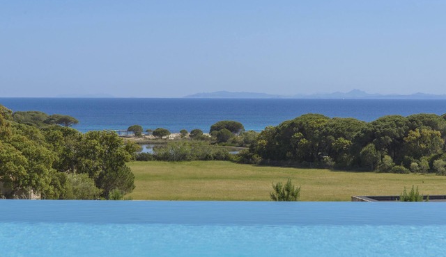 Magnificent villa with breathtaking views of Palombaggia beach Private sea access in Porto-Vecchio