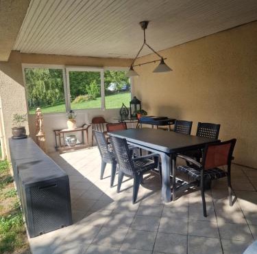 Maison de campagne à Balaives et Butz in Flize