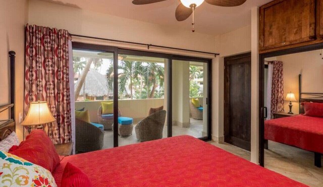 Marina Sol Casa El Torero 4BR Condo Steps to Beach in Cabo San Lucas