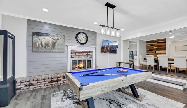 Modern Farmhouse Villa w/Theater Room and Hot Tub