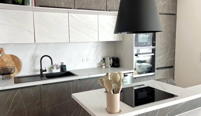 Modern T3 apartment with parking 5 minutes from the market in La Rochelle