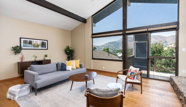 Mtn View, Hot Tub, Open Kitchen, 10m to Sequoia