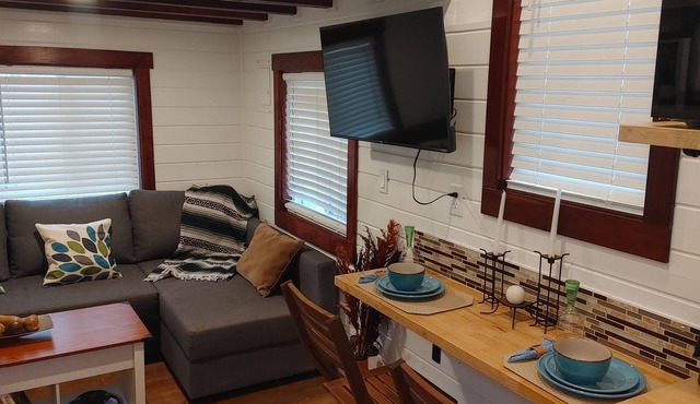 Mustang Trail Ranch Casita. Natural desert setting open air living with views! in Wickenburg