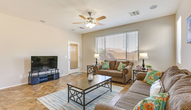 Near Parks & Golf: Maricopa Home w/Covered Patio!