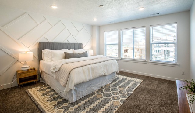 New 4BD Luxury Ski Home | American Fork
