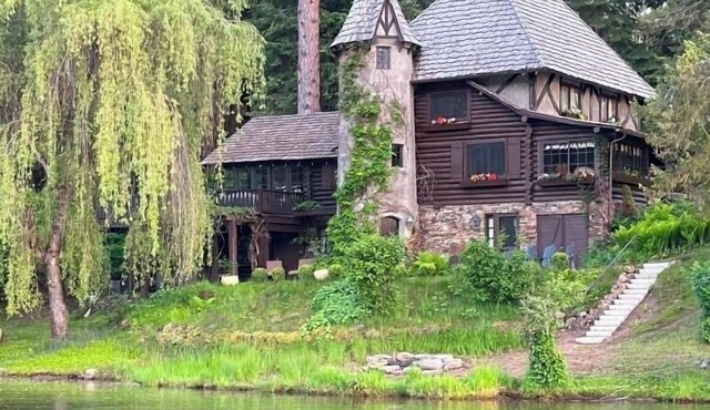 New Listing! Lakefront | Private Beach and Dock | 3 Master Suites | Hot Tub
