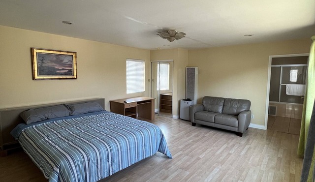 Newly Renovated 1BR/1BA Home