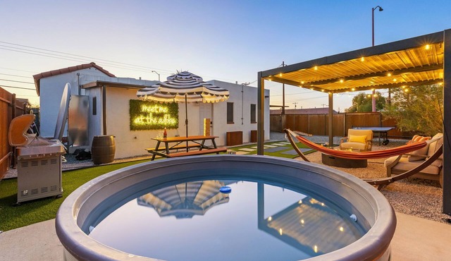 Newly Renovated Downtown Adobe Oasis w/Pool, BBQ, Firepit, Games