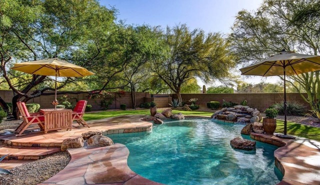 North Scottsdale Escape | Pool, Spa & Outdoor Kitchen | Sleeps 10