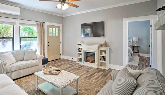 NY-Downtown Ukiah Cottage, 5 Mi to Lake Mendocino