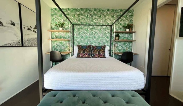 Ocean View Studio Manhattan Beach