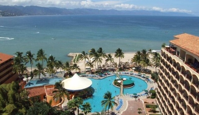Oceanfront 2 Bedroom, Spectacular Ocean Views, 59.00/nt May-Oct, monthly rental in Puerto Vallarta