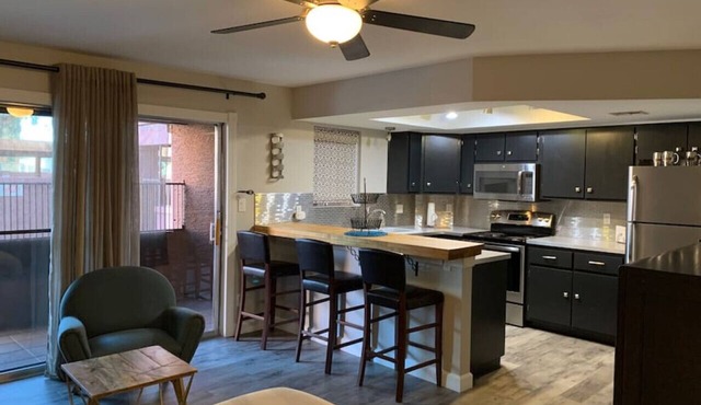 ONE BLOCK walk to ASU! SpringTime Value!