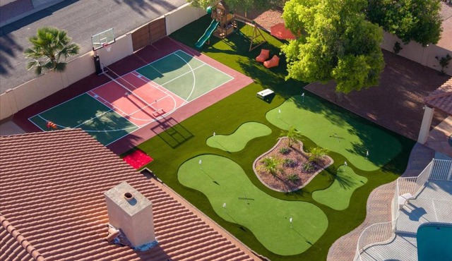 Paradise Lane - Pool - Hot Tub - Sports Court in Phoenix