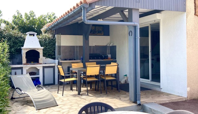 Pavillon le Clos du Soleil, Parking et Piscine Dans Résidence in Fleury