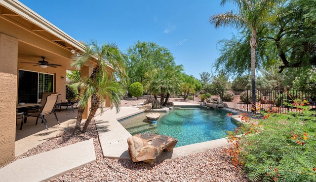 Pebblecreek resort! Totally renovated & upgraded w/heated pool. 55+ community