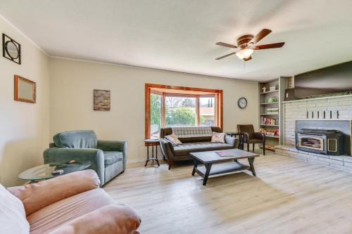 Pet-Friendly Camp Verde Home w/Gas Grill!