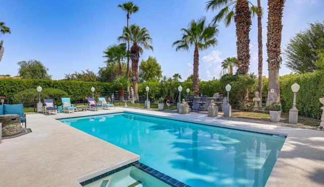 Pet-Friendly Palm Springs Escape w/Heated Pool!