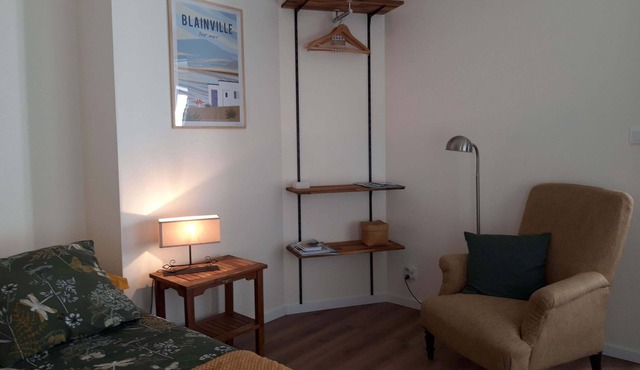 Pleasant independant Bedroom in COUTANCES