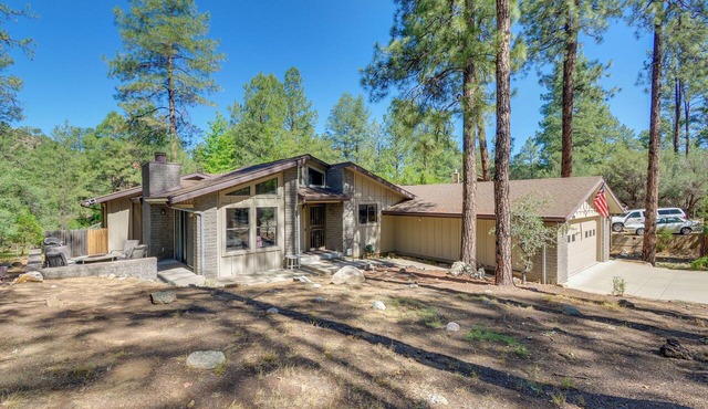 Prescott Retreat w/Community Perks, Near Downtown