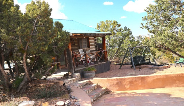 Private Authentic Cabin at House in Breaking Bad in Placitas