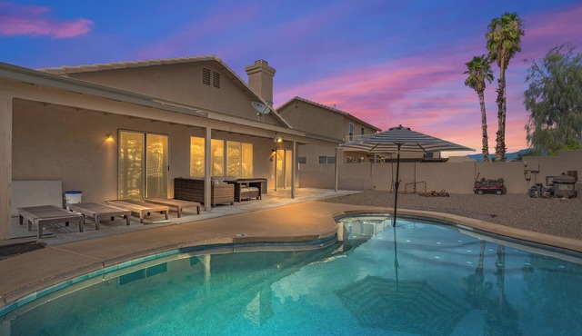 Private Pool & Fire Pit: Tucson Home Near Hiking!