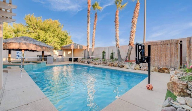 Private Pool & Spa | Game Room, Vegas Retreat