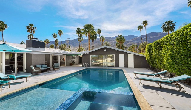 Private Retreat:Twin Palms Estate-Casita, Pool,Spa