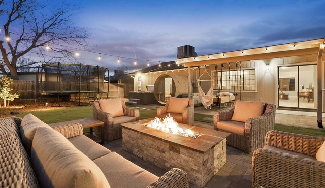 Private Spa Estate: Hot Tub, Sauna, Cold Plunge + Game Room | 3BR Sleeps 8