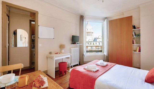 Quiet & Bright Studio-Prime Loc-Pantheon Paris 05 in Paris