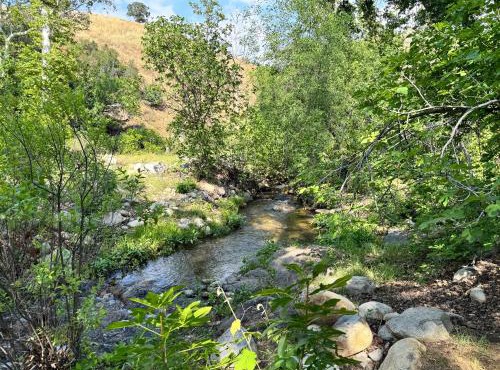 River Retreat near Sequoia National Park