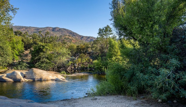 River Trail House - River and 4 Bedrooms