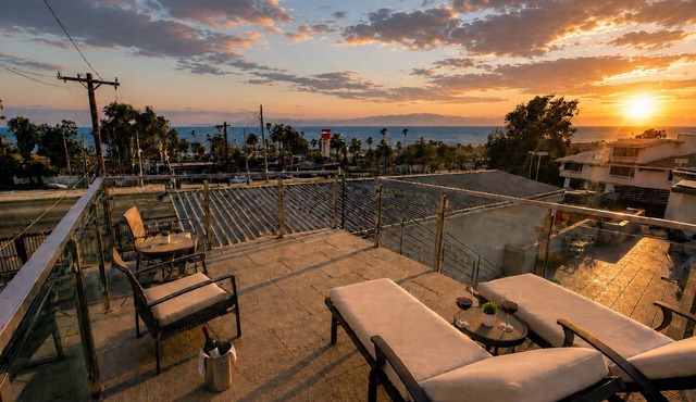 Rooftop Ocean views, great outdoor space, A/C, prime location, gated, firepit in Ensenada