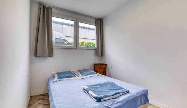 Room 7 with Shared Terrace and Wi-Fi, 10 Minutes from the Beach in Mudaison