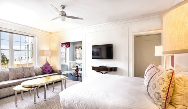 San Diego Studio Suite w/Pool, Golf & FREE WiFi Near Balboa Park