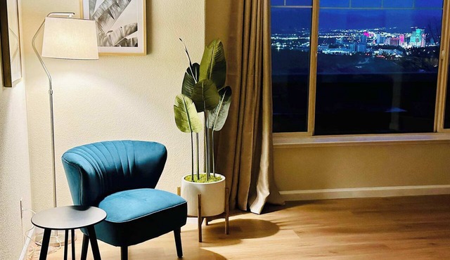 Scenic,10 Guests,7 Beds 4036