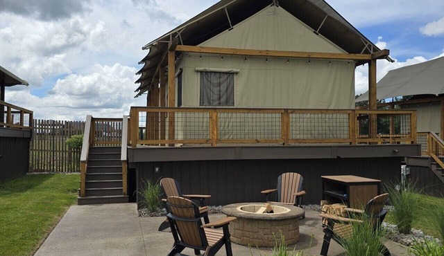 Scimitar Oryx Luxury Tent 7 in Chittenango
