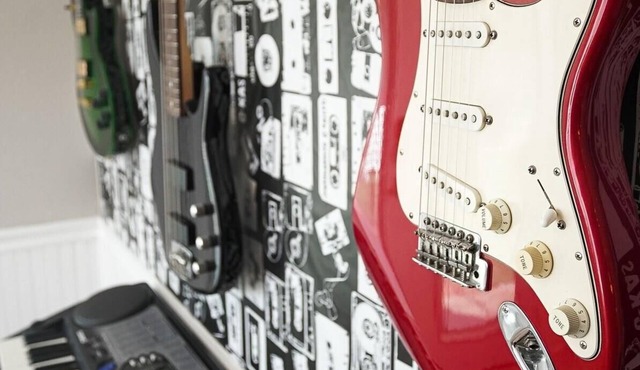 Sing, Dance & Play Music at The Melod