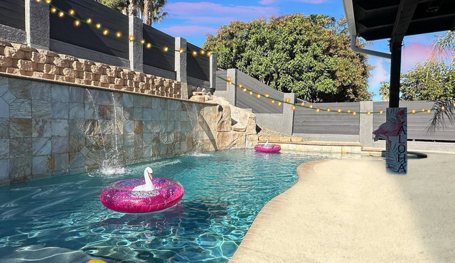 Sleeps 50+ NEW Luxury Private Resort with Pool Golf Arcade Spa Playground Poker