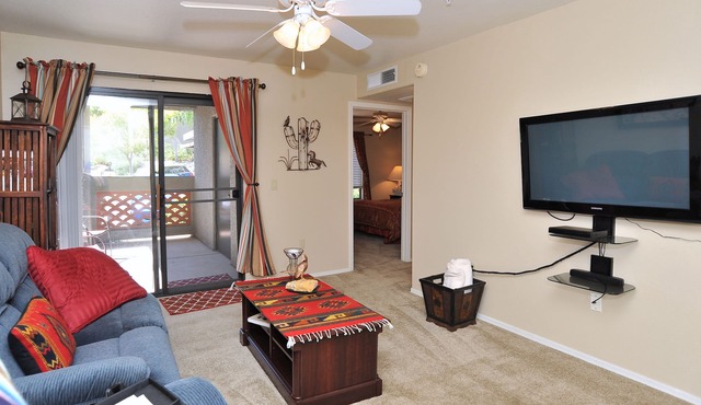 Southwest Apt near Sabino Canyon