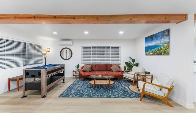 Spacious 5-bedroom house in fabulous Chula Vista with WiFi, AC in Chula Vista