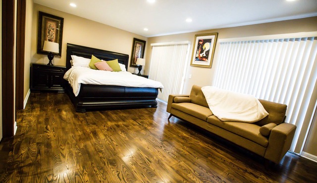 Spacious 5 Bedroom 4 Bathroom with Sauna & Jacuzzi